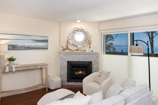 825 Balboa Avenue, Capitola CA: https://media.crmls.org/mediaz/fd45f856-45f6-49c1-a683-58294ac5b2f1.jpg