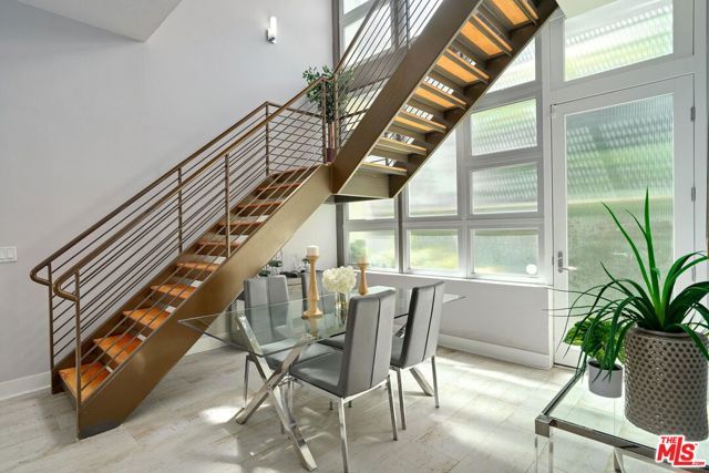 1524 11TH Street, C photo 3