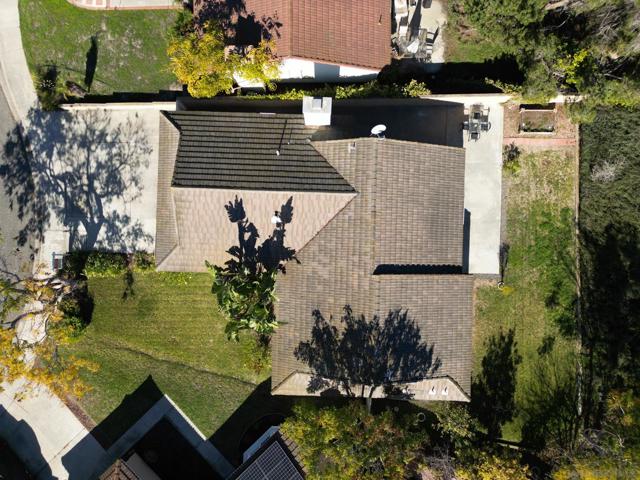 4835 Glenhaven Dr, Oceanside CA: https://media.crmls.org/mediaz/fd47606a-c59b-4d94-89f6-7fc494929f7b.jpg