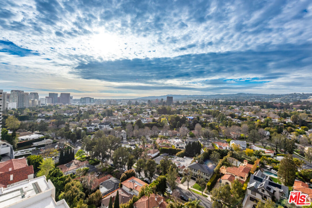 https://media.crmls.org/mediaz/fd47ec60-2f92-4b4d-a853-4236d32c9d98.jpg?preset=X-Large