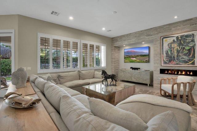 Image 4 of 36 For 80705 Apricot Lane