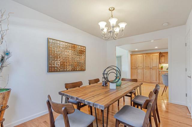 5140 Trade Wind Lane, Fremont CA: https://media.crmls.org/mediaz/fd490c02-5dff-4240-aabb-ee6cd49b4e84.jpg