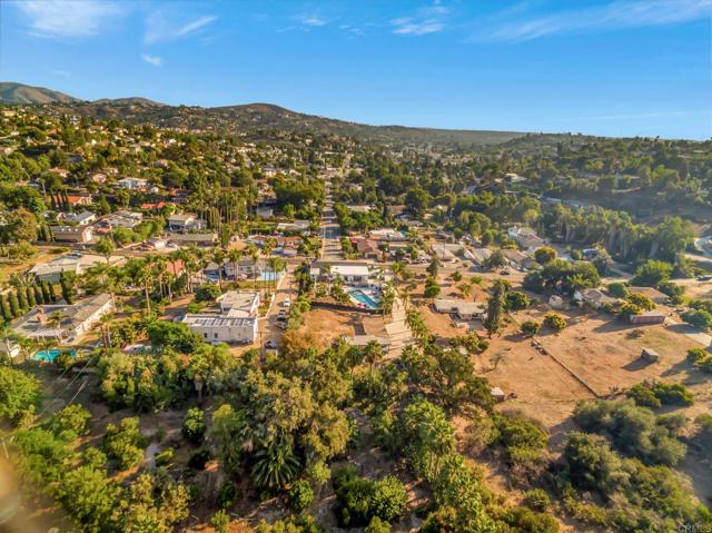 Detail Gallery Image 15 of 27 For 9210 Tropico Dr, La Mesa,  CA 91941 - – Beds | – Baths