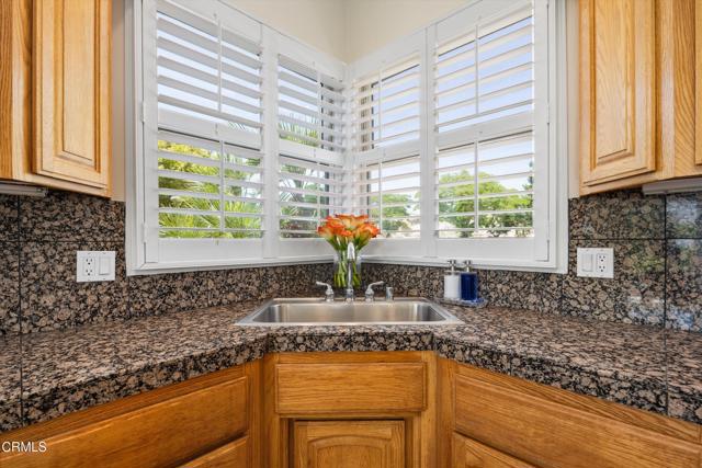 Detail Gallery Image 34 of 71 For 6301 Uplands of the Kern Dr, Bakersfield,  CA 93308 - 5 Beds | 4/1 Baths