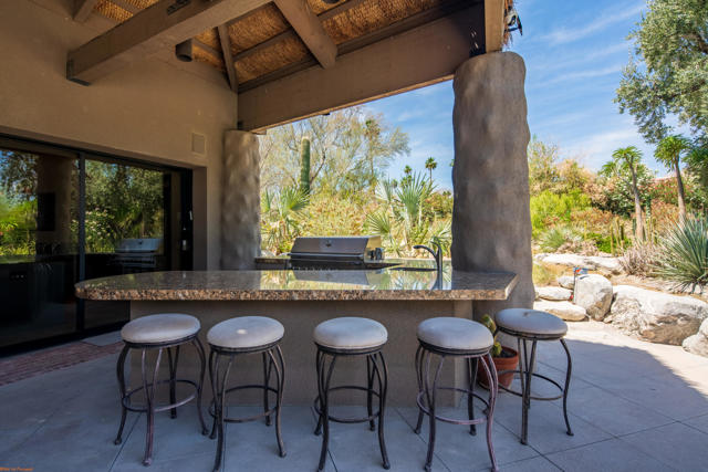 73297 Grapevine Street, Palm Desert CA: https://media.crmls.org/mediaz/fd4dbf6d-5c2a-421d-b82e-a6fb98aedb56.jpg