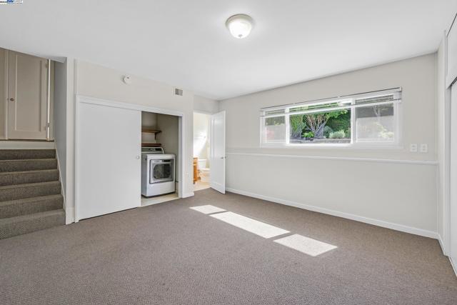 19028 Clemans Dr, Castro Valley CA: https://media.crmls.org/mediaz/fd4dc13d-09b4-444e-b494-a7114c21f8cc.jpg