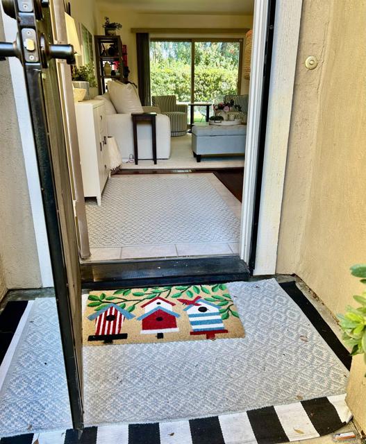 Detail Gallery Image 30 of 31 For 4670 Coralwood Cir, Carlsbad,  CA 92008 - 2 Beds | 2/1 Baths