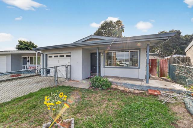 514 Argos Circle, Watsonville CA: https://media.crmls.org/mediaz/fd4f87e3-7a7a-477d-9a8e-e10888e6e1fb.jpg