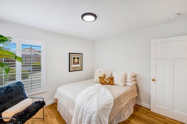 700 Elm Avenue, Seaside CA: https://media.crmls.org/mediaz/fd4f9b63-27aa-4157-b7ad-333eee8e11ea.jpg