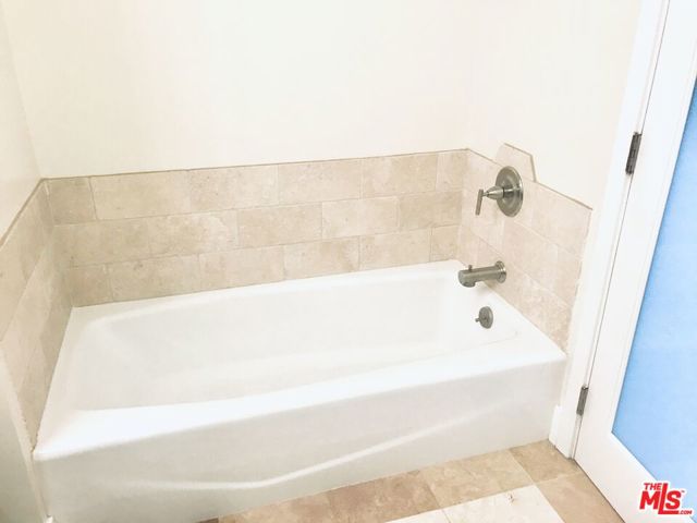 304 South Elm Drive, 303 photo 19