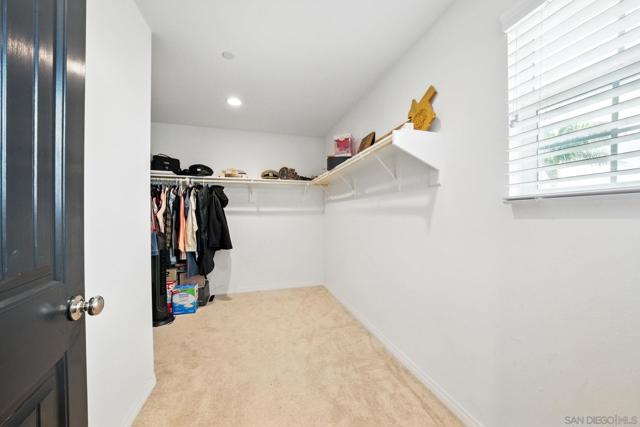 30499 Ridgely Way, Menifee CA: https://media.crmls.org/mediaz/fd5124d4-d950-43f0-bb4a-7f87acb2502d.jpg