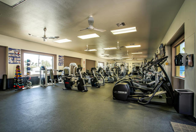 69411 R Ramon Rd #98, Cathedral City CA: https://media.crmls.org/mediaz/fd5150f5-76f0-4175-ab88-19be67bd53ce.jpg
