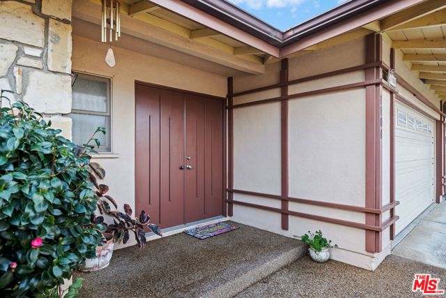 1100 Elder Street photo 2