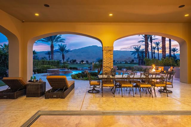 58703 Jerez, La Quinta CA: https://media.crmls.org/mediaz/fd54d516-c6ab-49f5-afd5-d8021cd31263.jpg