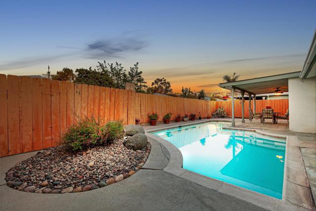 Detail Gallery Image 21 of 27 For 4599 Dauer Ave, La Mesa,  CA 91942 - 3 Beds | 2 Baths