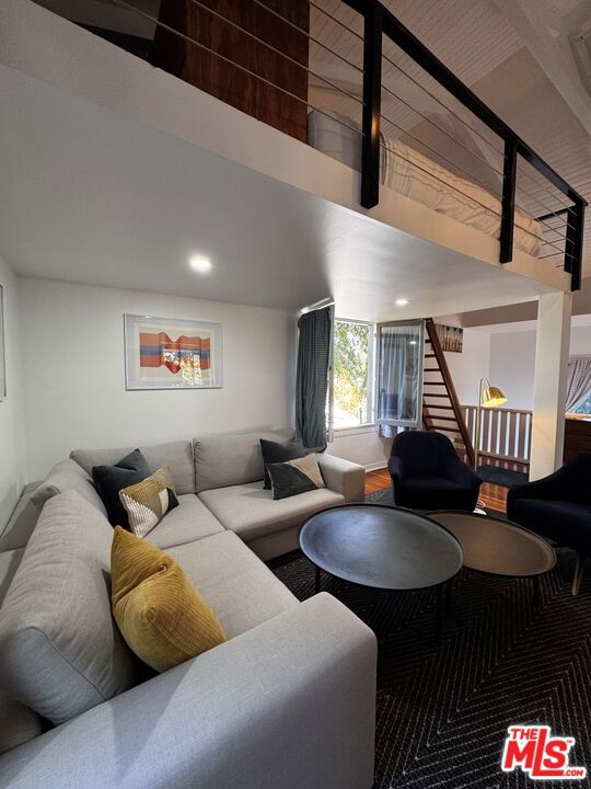 2449 Riverside Place #Rear House