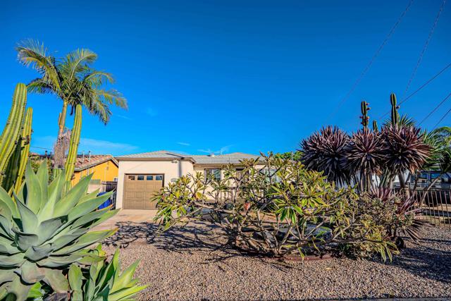 Detail Gallery Image 6 of 27 For 425 8th St, Imperial Beach,  CA 91932 - 3 Beds | 2 Baths