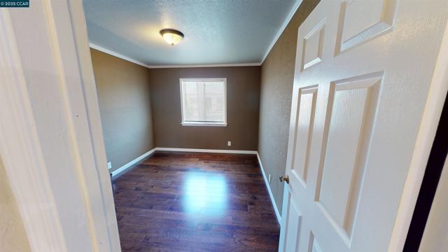 2029 Sutter Ave, San Pablo CA: https://media.crmls.org/mediaz/fd56b6f1-ea0c-41ba-8c00-60be06c7a26a.jpg