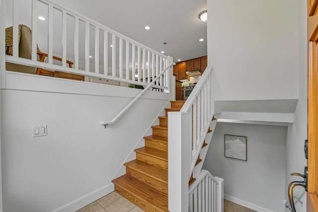 2315 Cheshire Way, Redwood City CA: https://media.crmls.org/mediaz/fd5741a8-34dd-47f3-af64-60bc05dceae0.jpg
