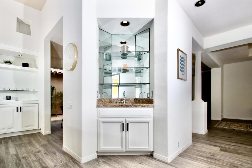 MLS #219137159DA image #2