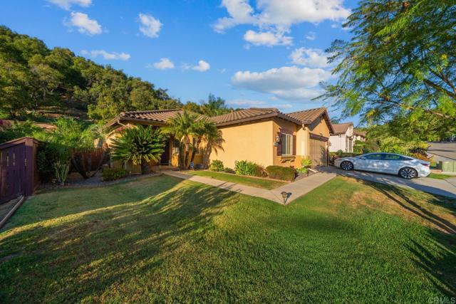 Detail Gallery Image 30 of 49 For 3146 Willow Tree Ln, Escondido,  CA 92027 - 3 Beds | 2 Baths