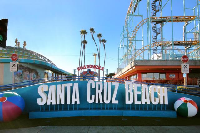 515 Chestnut Street, Santa Cruz CA: https://media.crmls.org/mediaz/fd595bde-6c90-4248-a81f-5bcc77f0da12.jpg