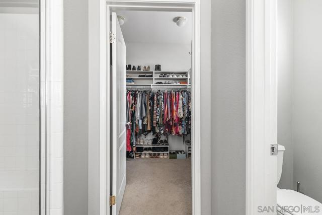 1712 Horizon Heights Cir, El Cajon CA: https://media.crmls.org/mediaz/fd5a807e-c396-40e3-94d3-aaba1ff664c5.jpg