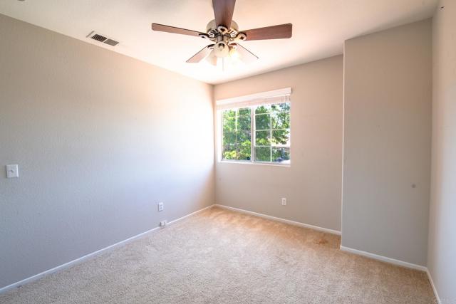 40112 Adian Court, Temecula CA: https://media.crmls.org/mediaz/fd5c602a-de89-48c6-82c3-2f4c78de8864.jpg