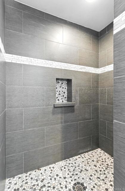 835 Dewitt Avenue, Encinitas CA: https://media.crmls.org/mediaz/fd5cc53b-3d02-4e8d-8cde-7f5a8d8b8636.jpg