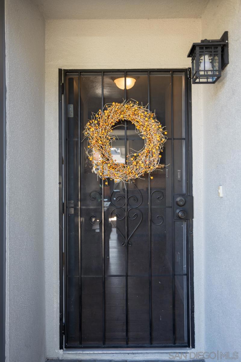 8511 Fensmuir St - photo 5