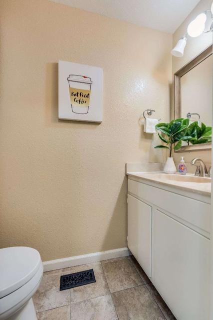 3696 Woodbine Way, Pleasanton CA: https://media.crmls.org/mediaz/fd5d70e3-b2ee-4888-ad52-37db2ccb6503.jpg