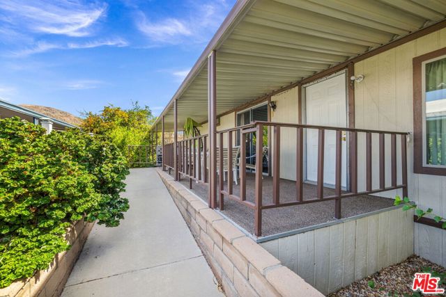 74711 Dillon Road, Desert Hot Springs CA: https://media.crmls.org/mediaz/fd5d91a6-ccf6-498d-9888-fdda4e07c92f.jpg