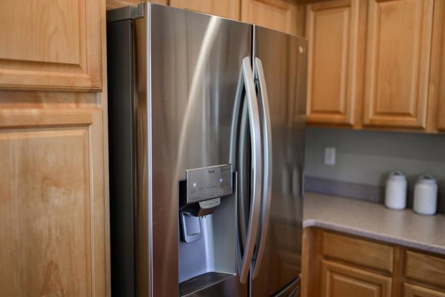 141 Navigator Drive, Scotts Valley CA: https://media.crmls.org/mediaz/fd6069a7-beba-4a2c-b2ff-ed947405423d.jpg