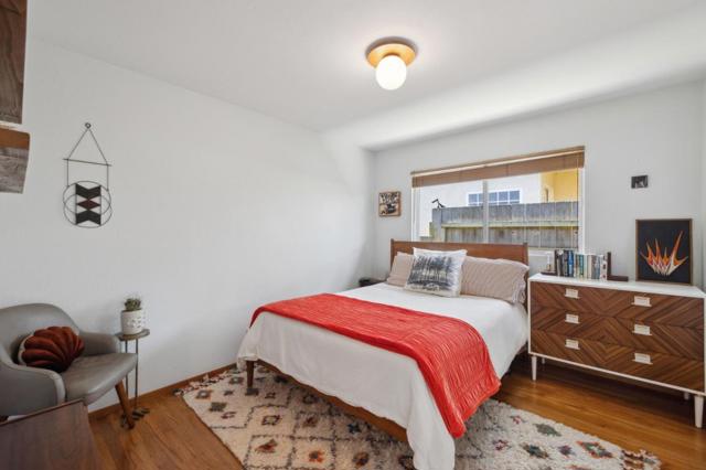 300 4th Street, Montara CA: https://media.crmls.org/mediaz/fd61092b-cddf-4b70-82ce-9ac223504925.jpg