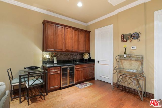14933 Sutton Street, Sherman Oaks CA: https://media.crmls.org/mediaz/fd611343-89c6-4b82-8b43-147221118f10.jpg