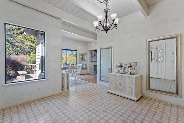 500 Valencia School Road, Aptos CA: https://media.crmls.org/mediaz/fd644240-bee3-4712-b1c1-a515683f3665.jpg
