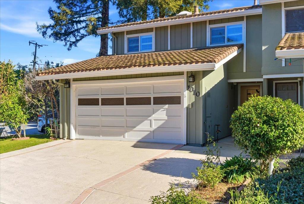 1010 Polk Lane