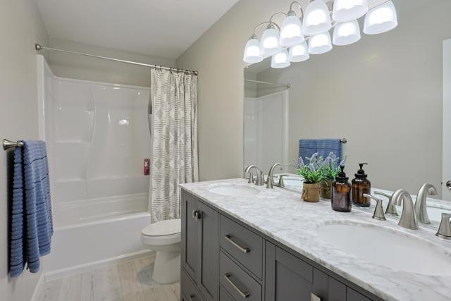 Detail Gallery Image 31 of 53 For 10225 Molino, Santee,  CA 92071 - 5 Beds | 2/1 Baths