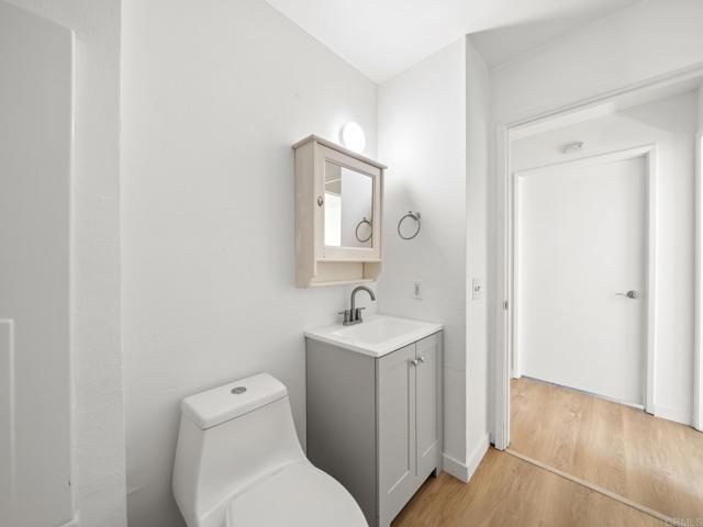 Detail Gallery Image 20 of 40 For 6390 Rancho Mission Rd #202,  San Diego,  CA 92108 - 2 Beds | 1 Baths