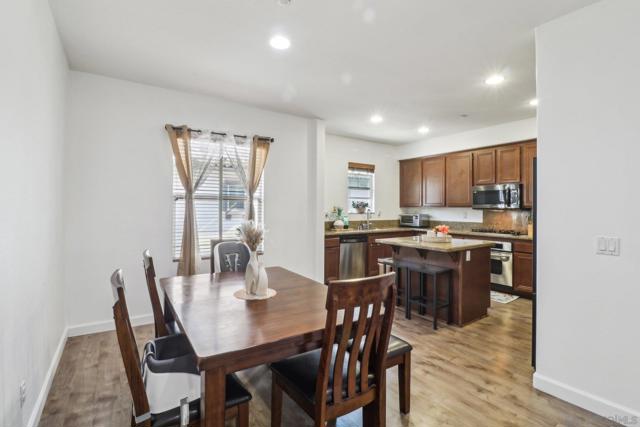 2155 Playa Dr., Chula Vista CA: https://media.crmls.org/mediaz/fd665899-13ff-4258-aab4-a180eb896e2f.jpg