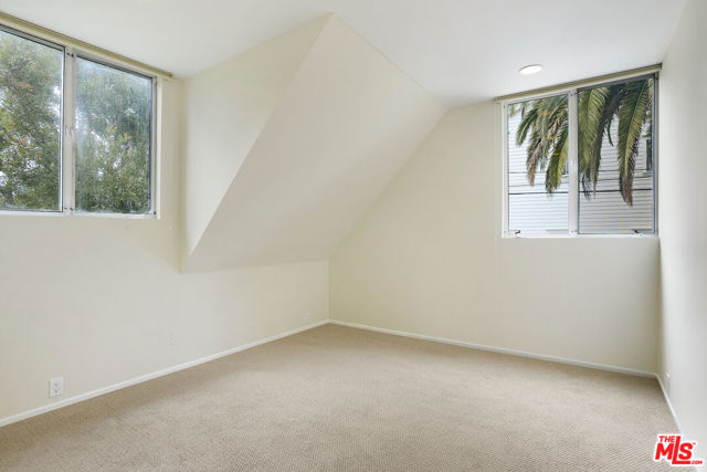 Drew Fenton | 902 EL MEDIO Avenue Pacific Palisades CA | MLS: 7315125