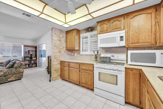 Detail Gallery Image 27 of 52 For 25270 Trade Winds Dr, Menifee,  CA 92585 - 4 Beds | 2 Baths