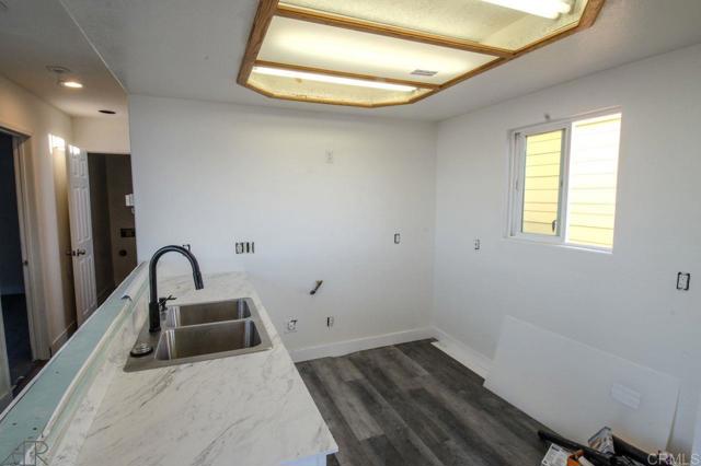 3305 Oakwood Drive, Julian CA: https://media.crmls.org/mediaz/fd673f92-aa95-401d-b00f-ae3a8a33a2b7.jpg
