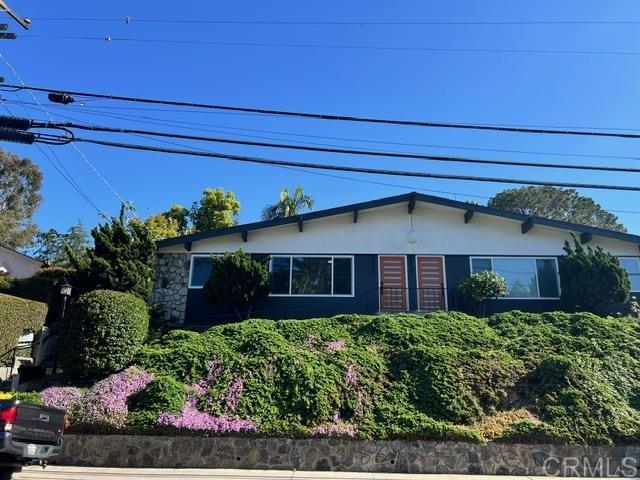 Detail Gallery Image 1 of 14 For 8535 Lemon Ave, La Mesa,  CA 91941 - 3 Beds | 2 Baths