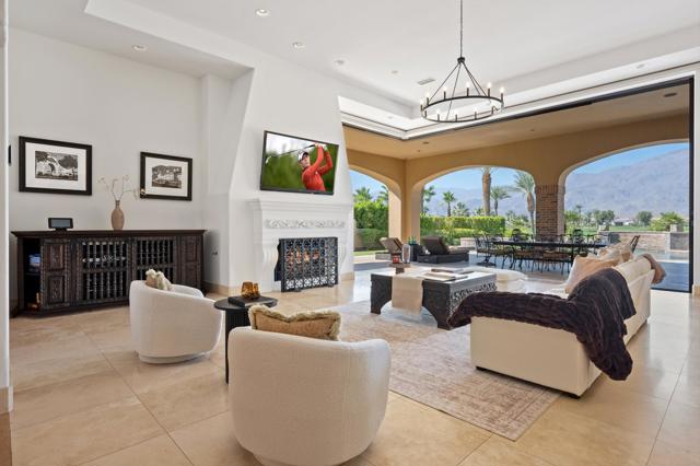 58703 Jerez, La Quinta CA: https://media.crmls.org/mediaz/fd67ffa8-33e6-4b2c-9926-205357224c18.jpg
