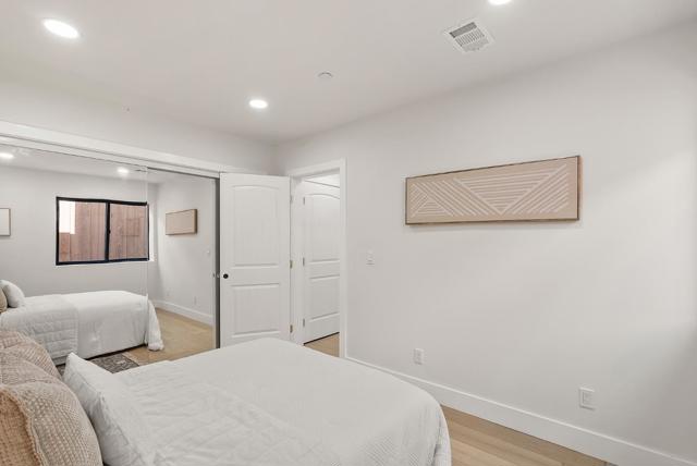 895 Laurel Avenue, Belmont CA: https://media.crmls.org/mediaz/fd697519-20fe-486c-90c0-c828cd21541b.jpg