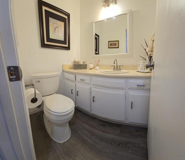 8723 Ildica St, Spring Valley CA: https://media.crmls.org/mediaz/fd6a80fc-49d1-4d8a-8582-3afa354e685e.jpg