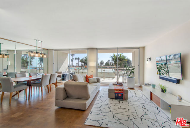 201 Ocean Avenue, Santa Monica, CA 90402