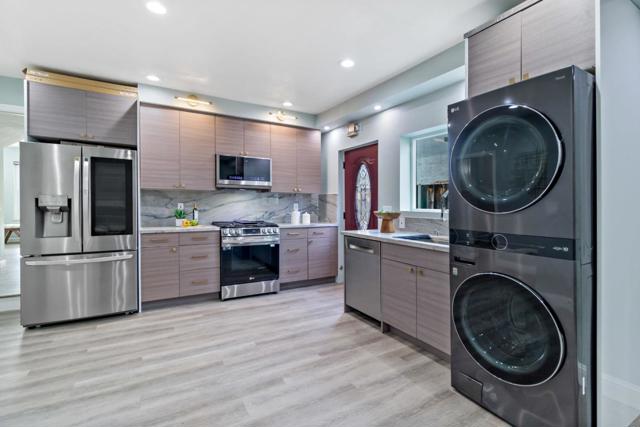 294 Rosado Road, Fremont CA: https://media.crmls.org/mediaz/fd6b4185-23f5-4dd4-a111-7742cfbfa290.jpg