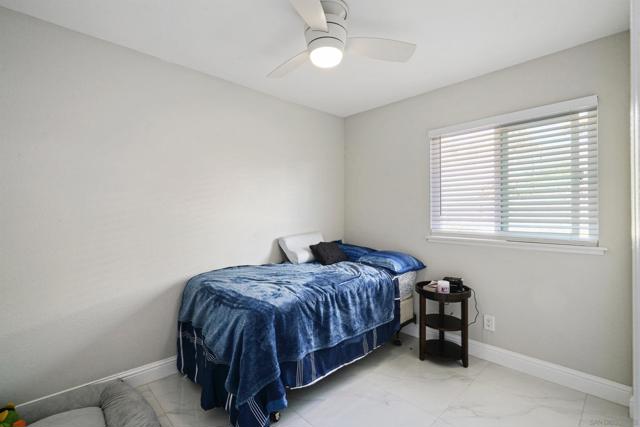7684 Meadowbrook Ct, San Diego CA: https://media.crmls.org/mediaz/fd6ce173-46a7-47d1-be32-a01f5c8b6aa9.jpg